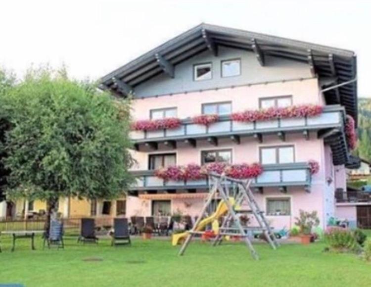 Mani'S Appartements Radstadt Dış mekan fotoğraf
